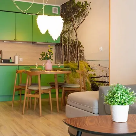 Vacationclub - Blizej Morza Apartament 6 * 코워브제크